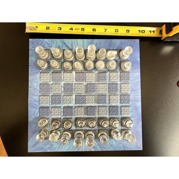 3D Glass Chess Set, Crystal and Frosted glass chess set - Picture 6 of 6